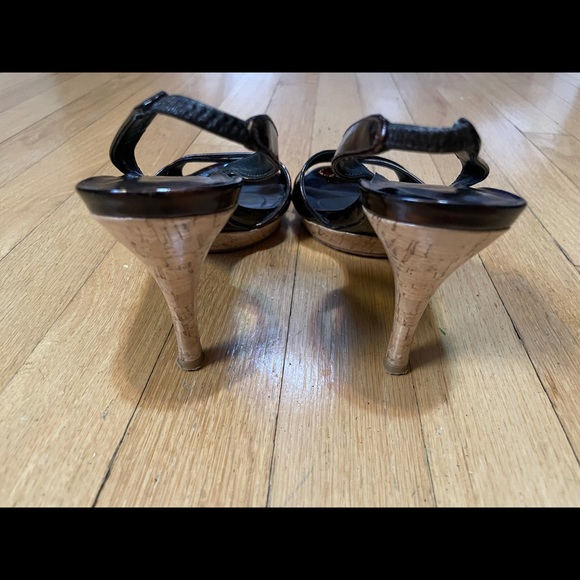 STUART WEITZMAN Patent Peeptoe Slingbacks - Picture 6 of 16